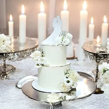 Tarta boda blanca elegante